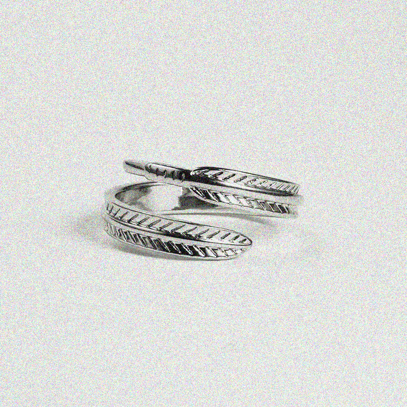 Featherweight Ring