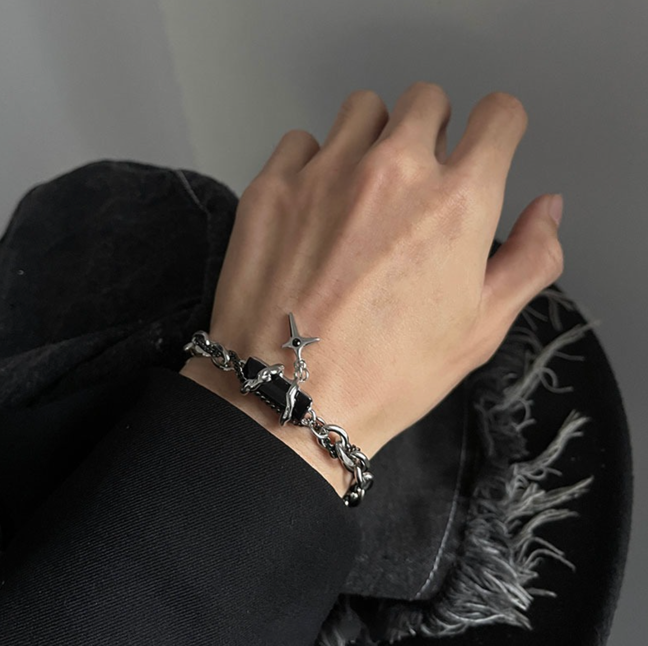 Gelang Astral Hitam