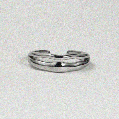 Moody Wave Ring