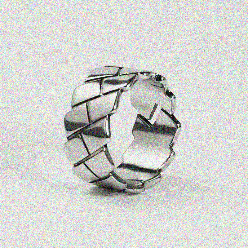 Rhombus Ring.