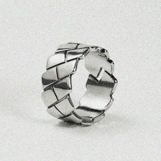 Rhombus Ring.