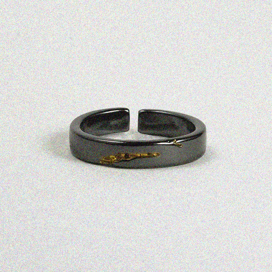 Black Larvae Ring.