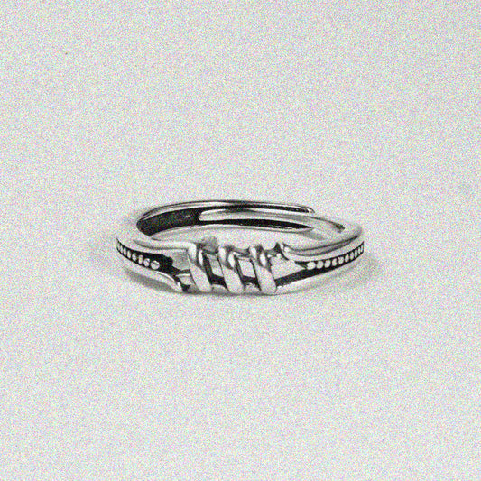 Claws Strike Ring