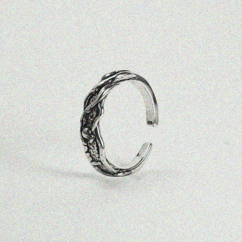 Black Rose Ring.