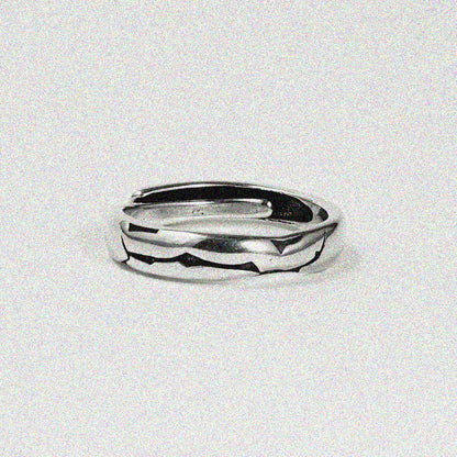 Ember Crack Ring