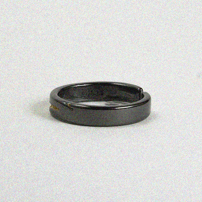Black Larvae Ring.