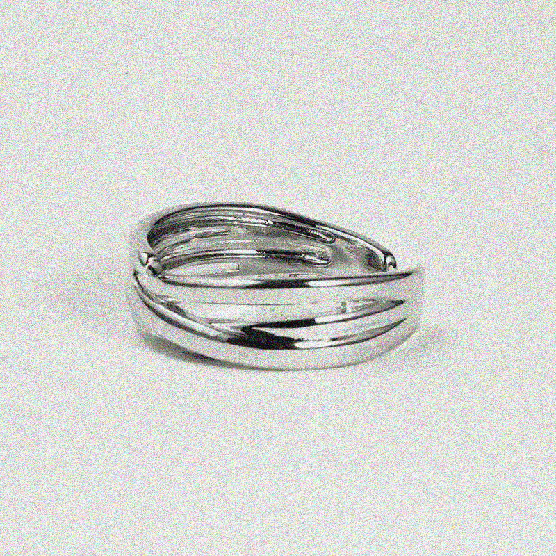 Wavy Ring.