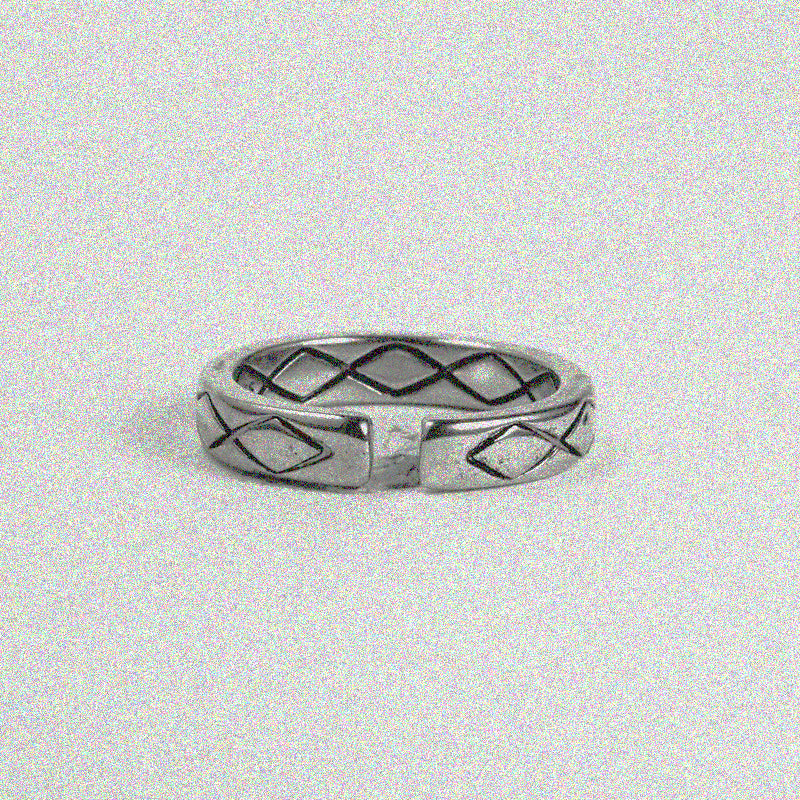 Crossing Fate Ring.