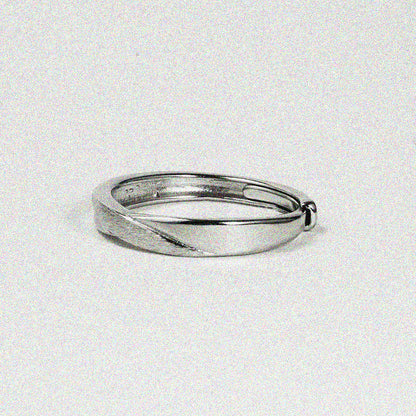 Solitude Ring.
