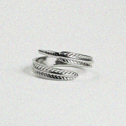 Featherweight Ring