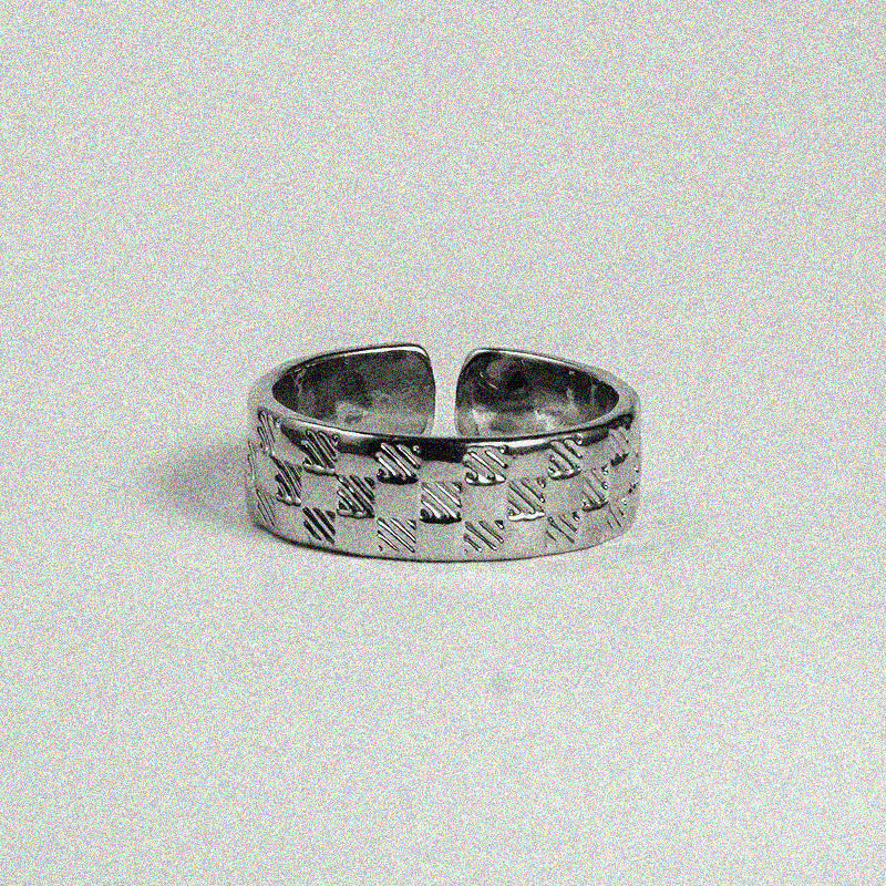 Checker Ring