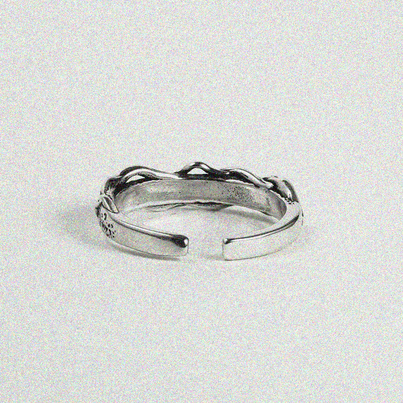 Black Rose Ring.