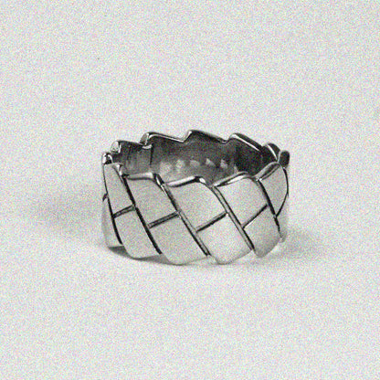 Rhombus Ring.