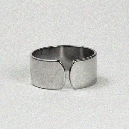 Plain Ring.