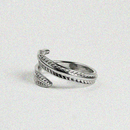 Featherweight Ring