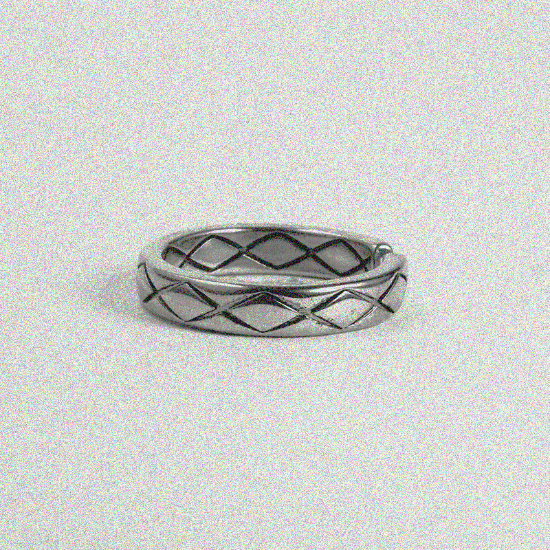 Crossing Fate Ring.