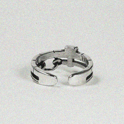 Radiance Hook Ring.