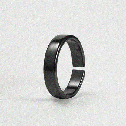 Black Plain Ring.