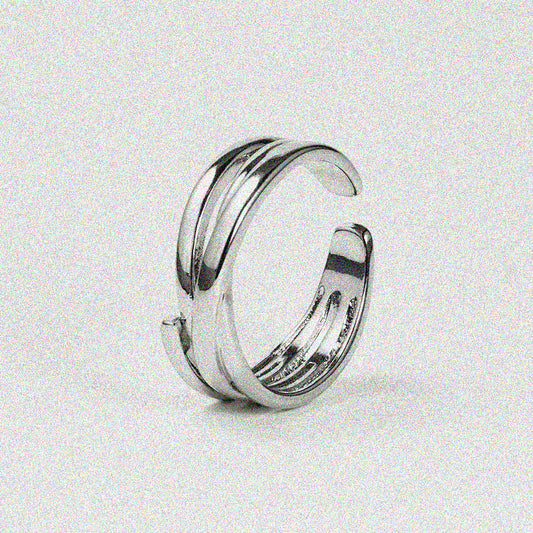 Wavy Ring.