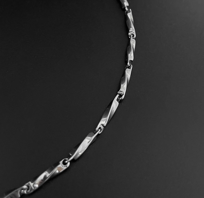 Morbius Twisted Bracelet