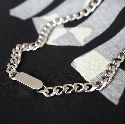 Plate Pendant Necklace