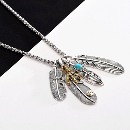 Indiana Pendant Necklace
