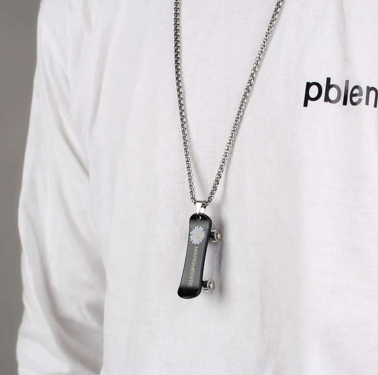 Skate Pendant Necklace