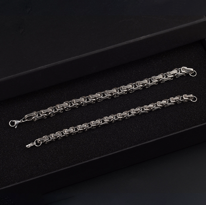 Titan Link Bracelet